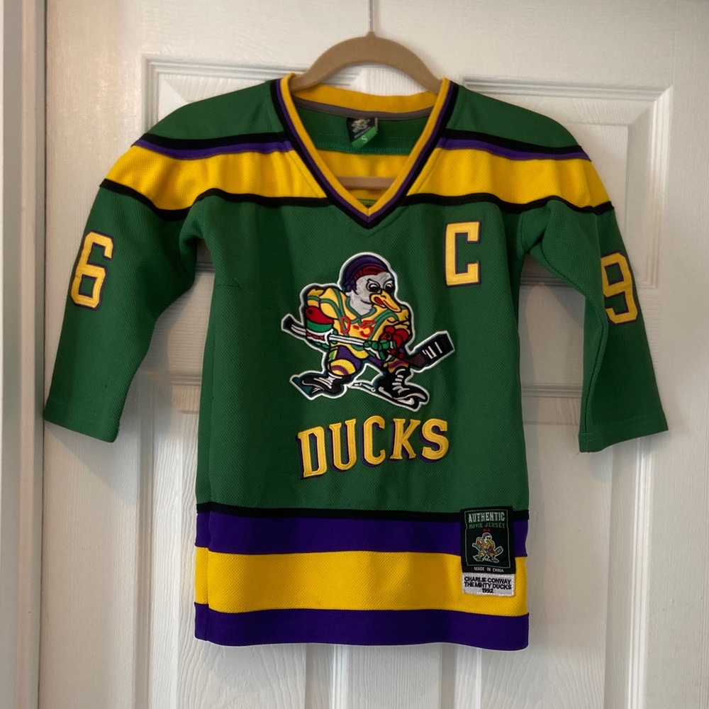 Kids Mighty Ducks Hockey Jersey Charlie Conway